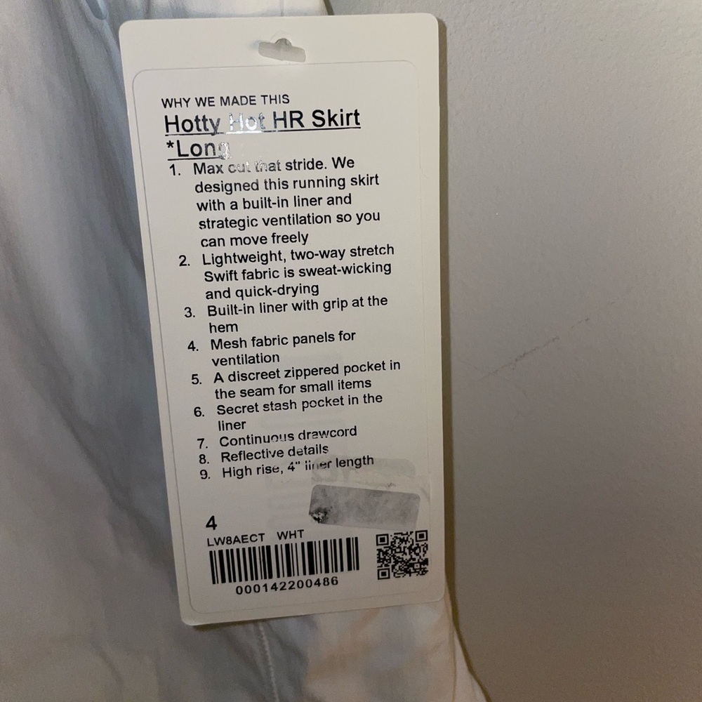NWT Lululemon Skirt​​​​​​​​ - Picture 3 of 4